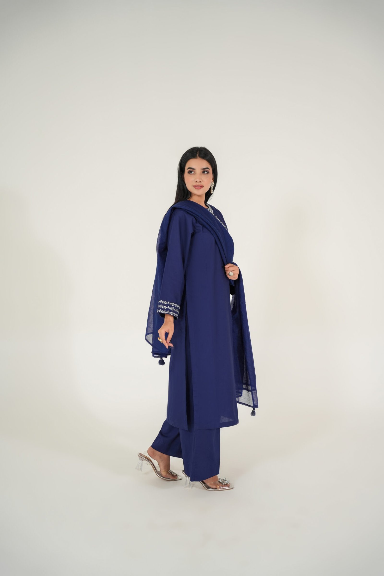NAYAB - Image 2